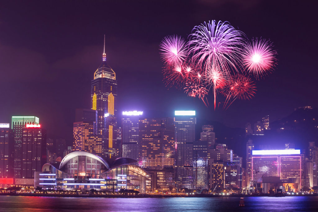Fireworks Festival over Hong Kong city Airbare go票機